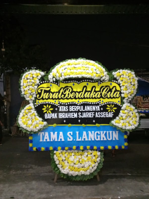 Papan Bunga Duka di Situmekar